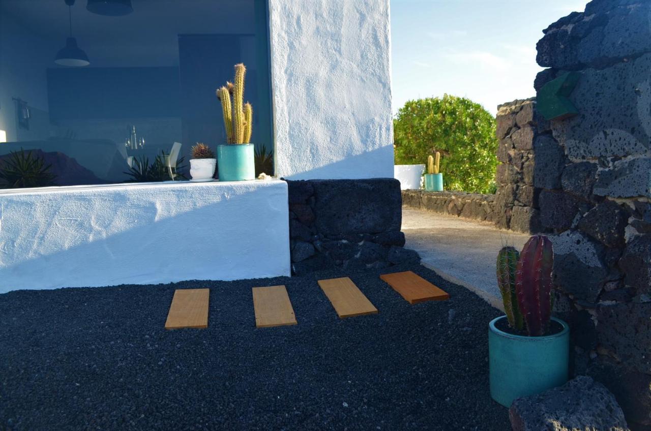 Apartment El Refugio Famara
