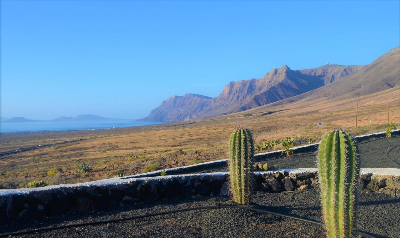 El Refugio Apartment Famara